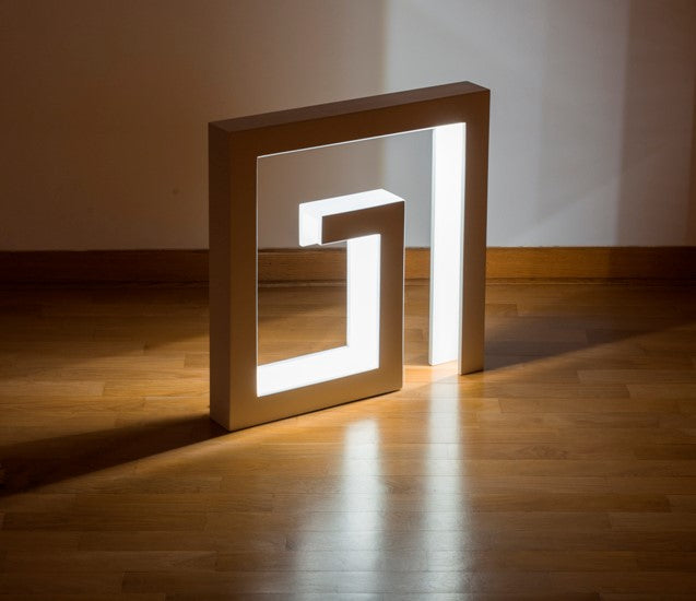 Labyrinth floor lamp