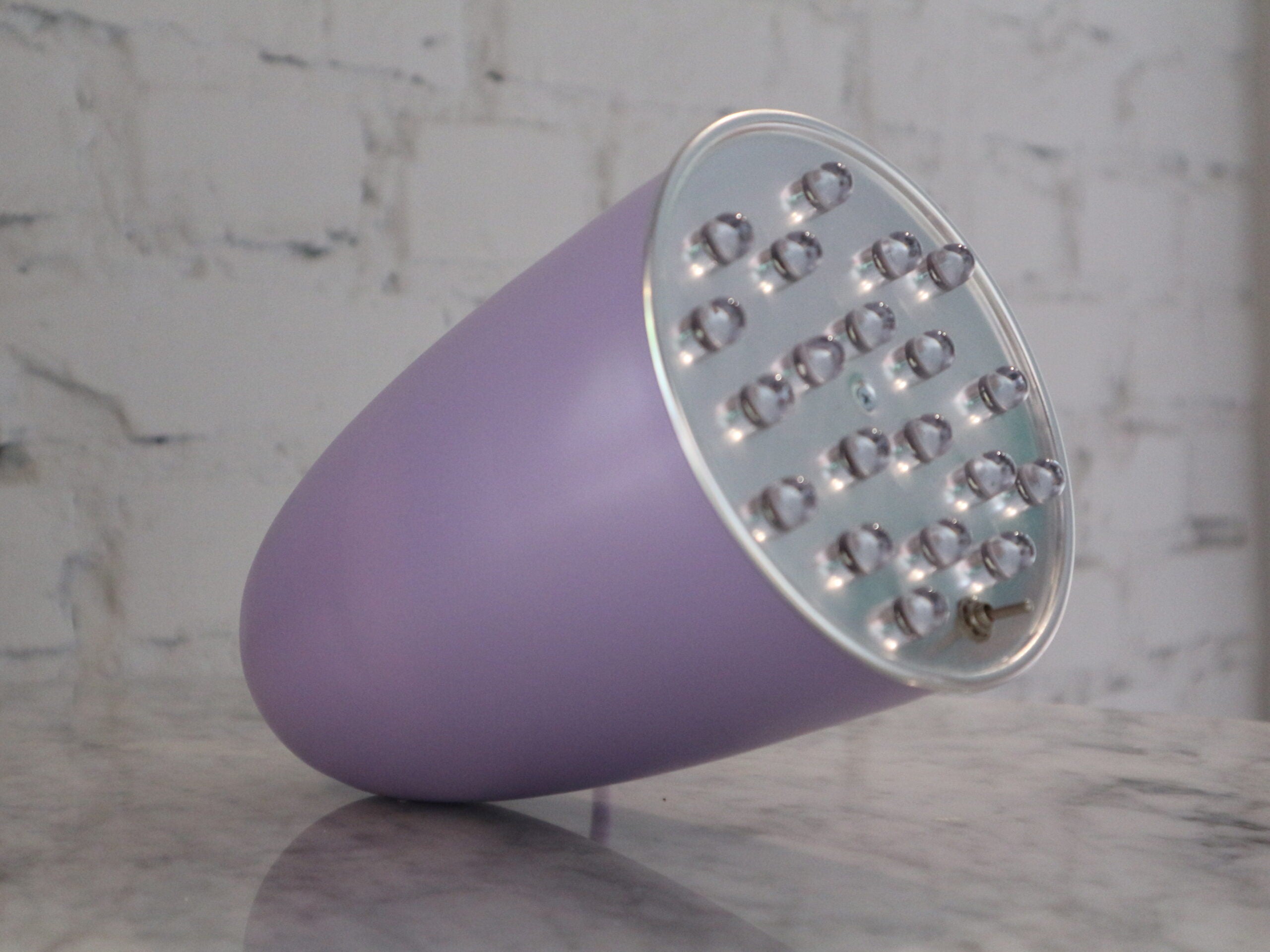Desk lamp