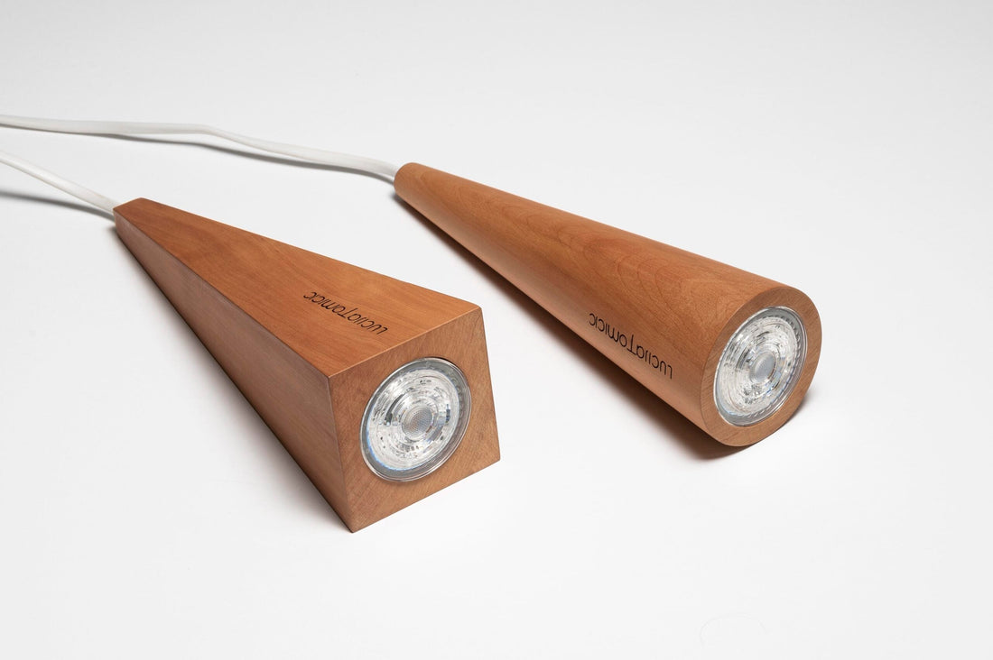 Table lamp
