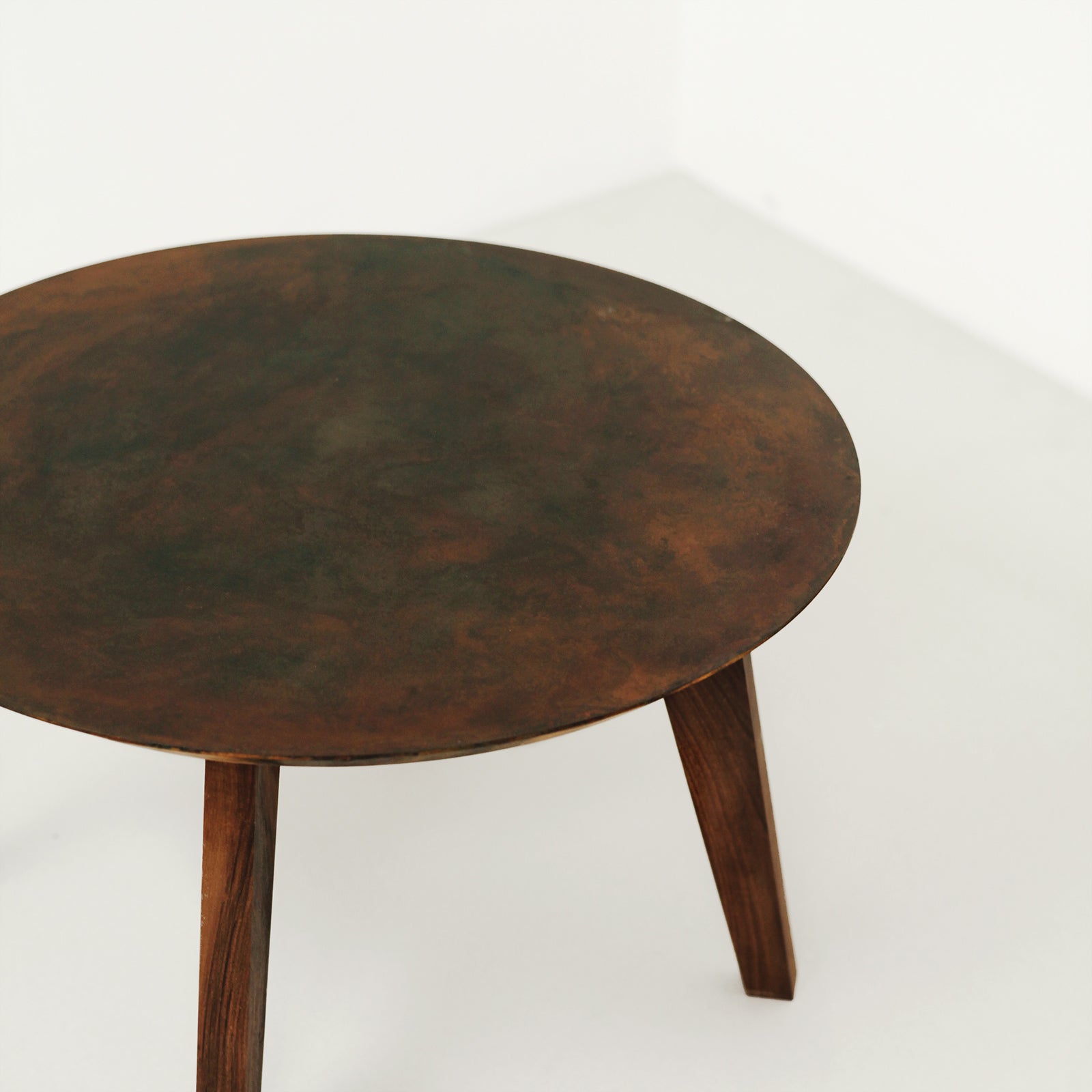 Club Table