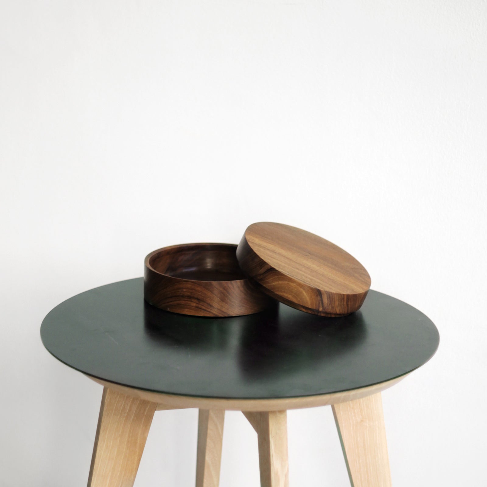 Club Table
